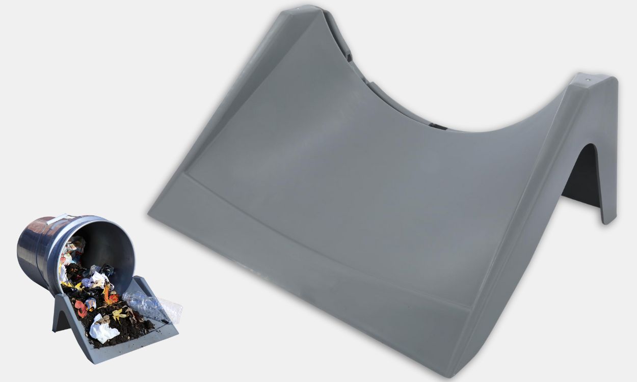 Danco Attachable Dust Pan